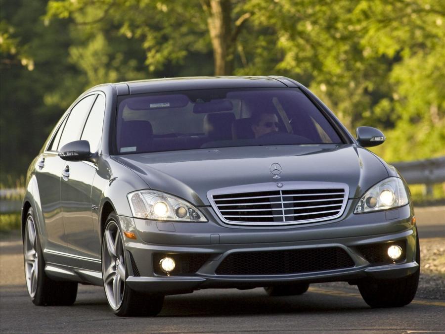  Mercedes-Benz S63 AMG 2009 года  (фото 39 из 42)